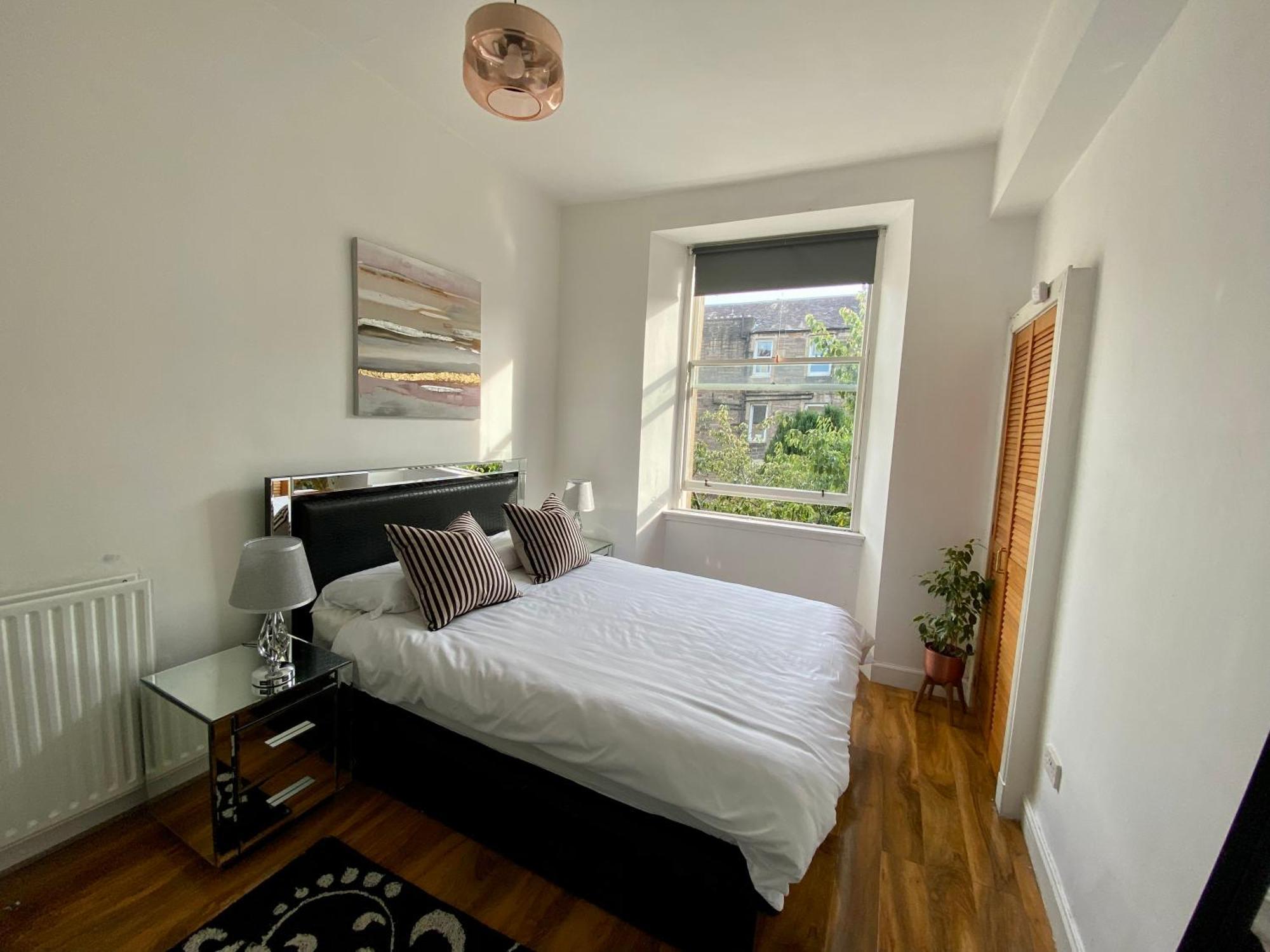 Traveller Award Winner 2024 - Edinburgh Apartment With 3 Beds Exterior photo